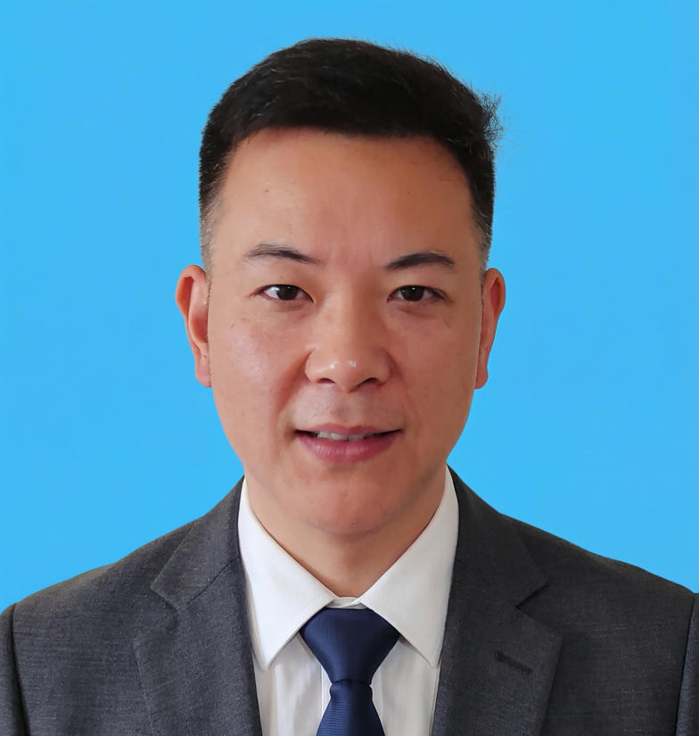陈华